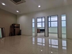 Woodlands Bizhub (D27), Factory #534750111